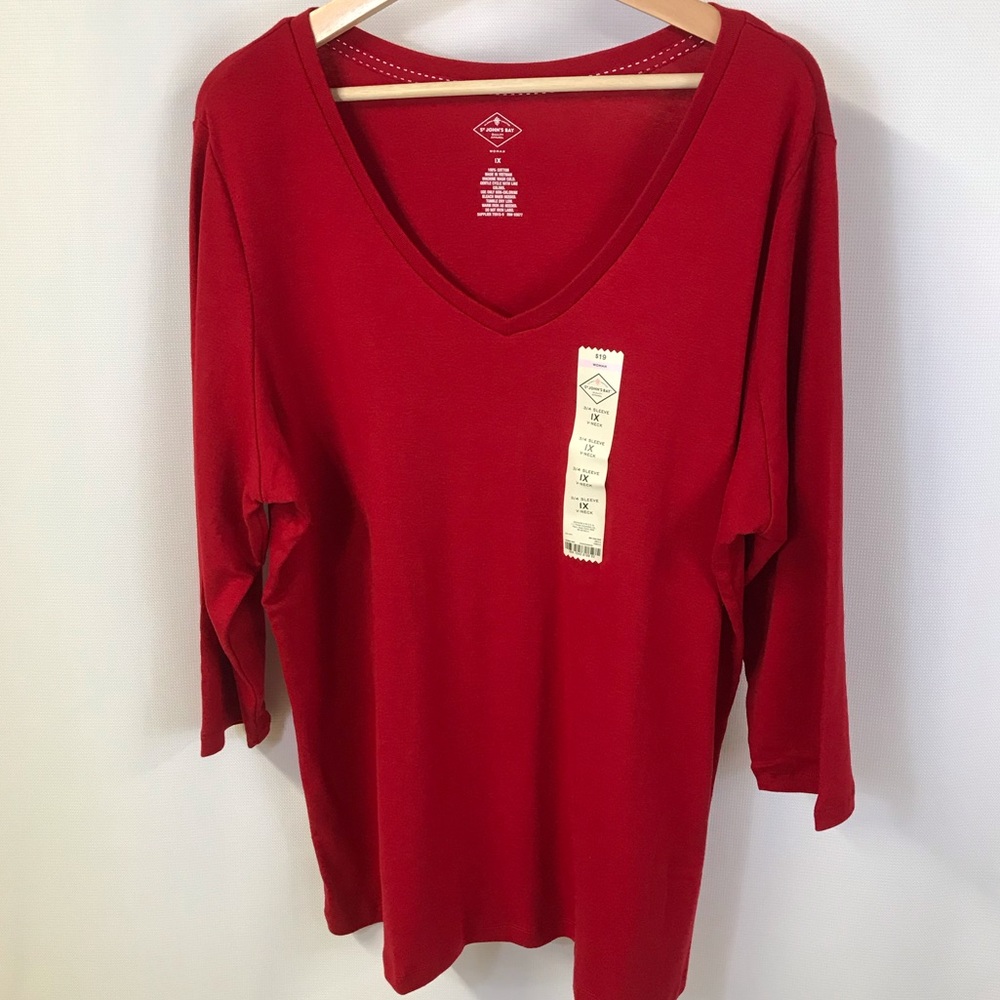 HOST PICK Red V-Neck Top plus size 3/4 sleeve 1X